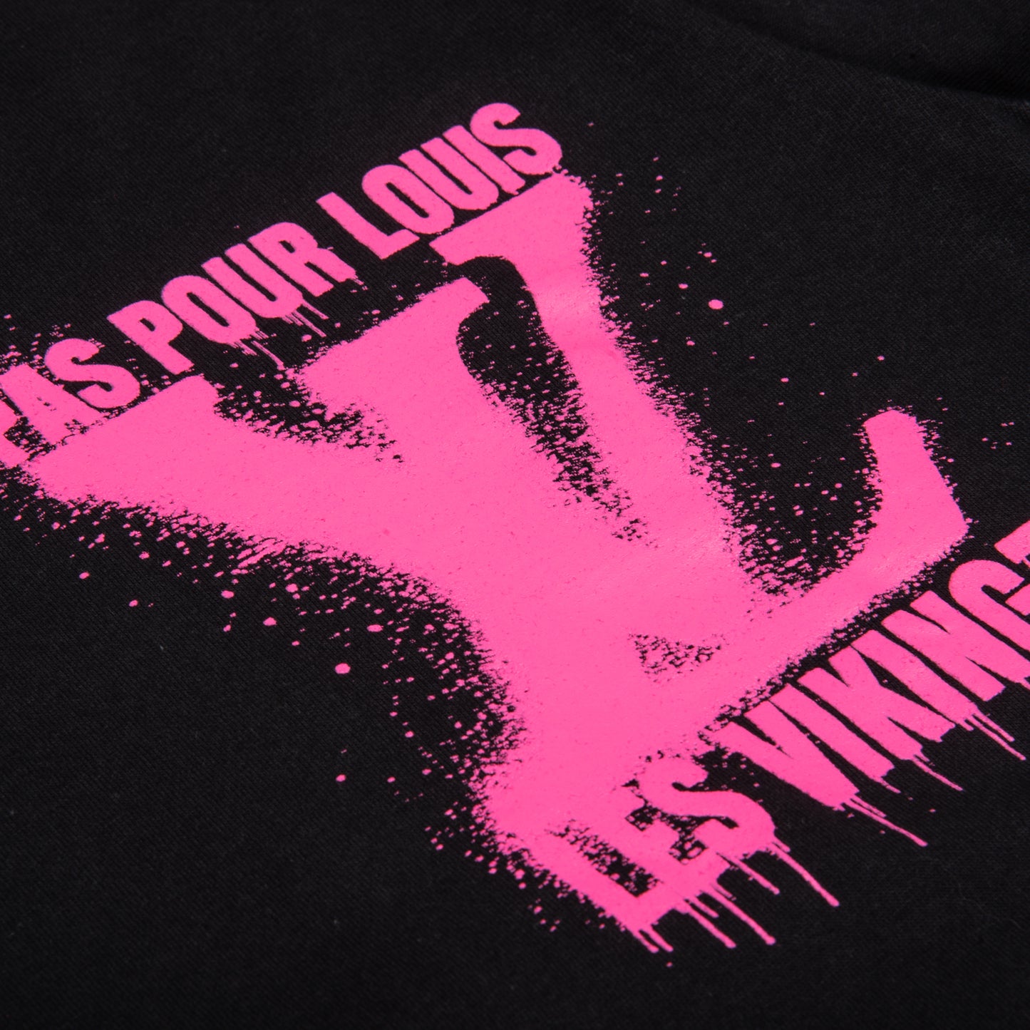 T-SHIRT "LV PAS POUR LOUIS" - ROSE/NOIR