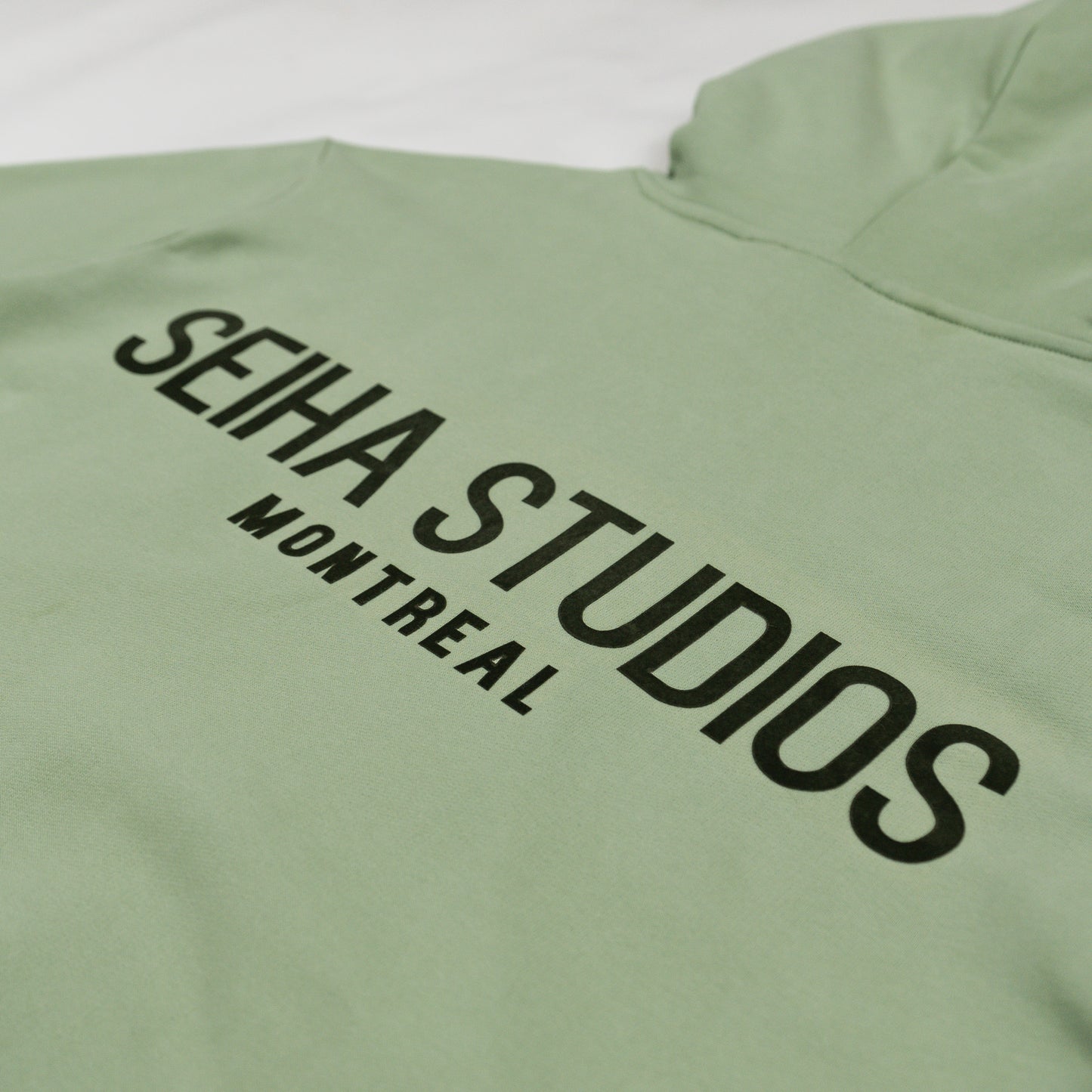 Hoodie Seiha Studios - MATCHA